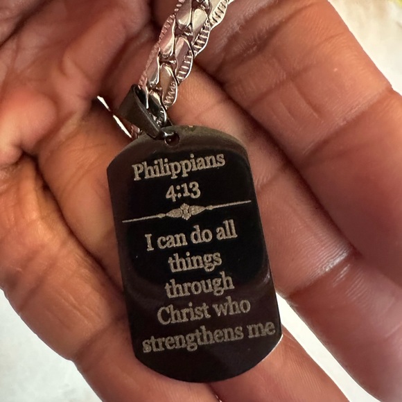 NWOT Cuban Link Stainless Steel Scripture Charm Necklace (Phil 4:13) - Picture 7 of 7